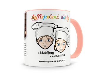 růžový hrníček s Matějem a Zuzankou a receptem